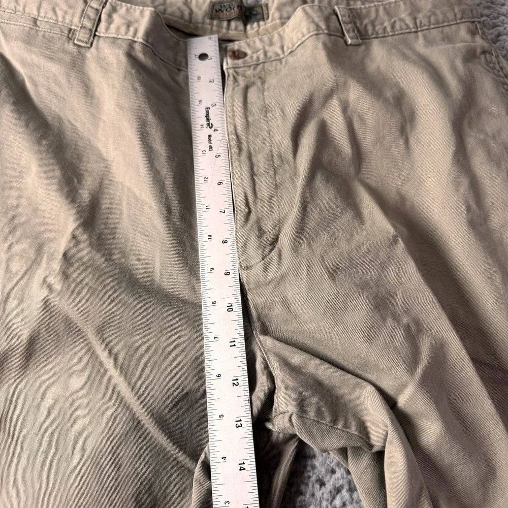 Dockers Well Worn Khakis Size 38x28